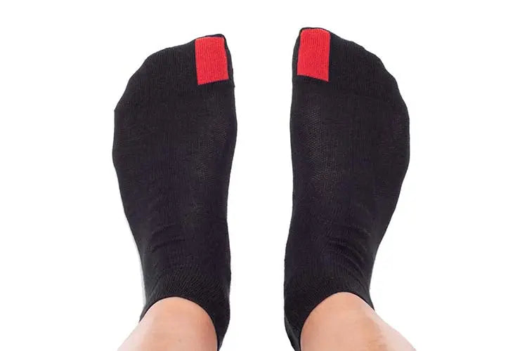 Plus12 - Sneaker Black Cotton - Calcetines respetuosos tobilleros