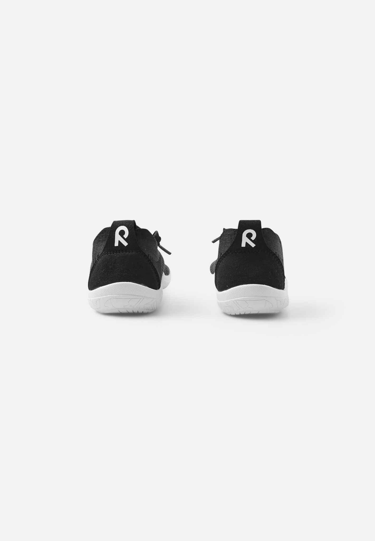 Reima - Astelu Black - Deportivas barefoot ligeras
