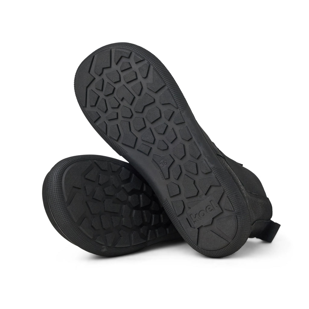 Koel Filas Merino Black - Botines Chelsea barefoot de cuero con forro de lana negros