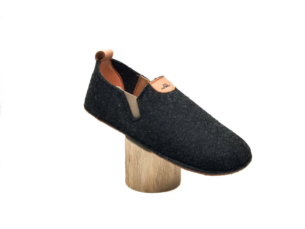 Pegres BF15U çerna - zapatillas de casa barefoot de adulto negras  Cacles Barefoot