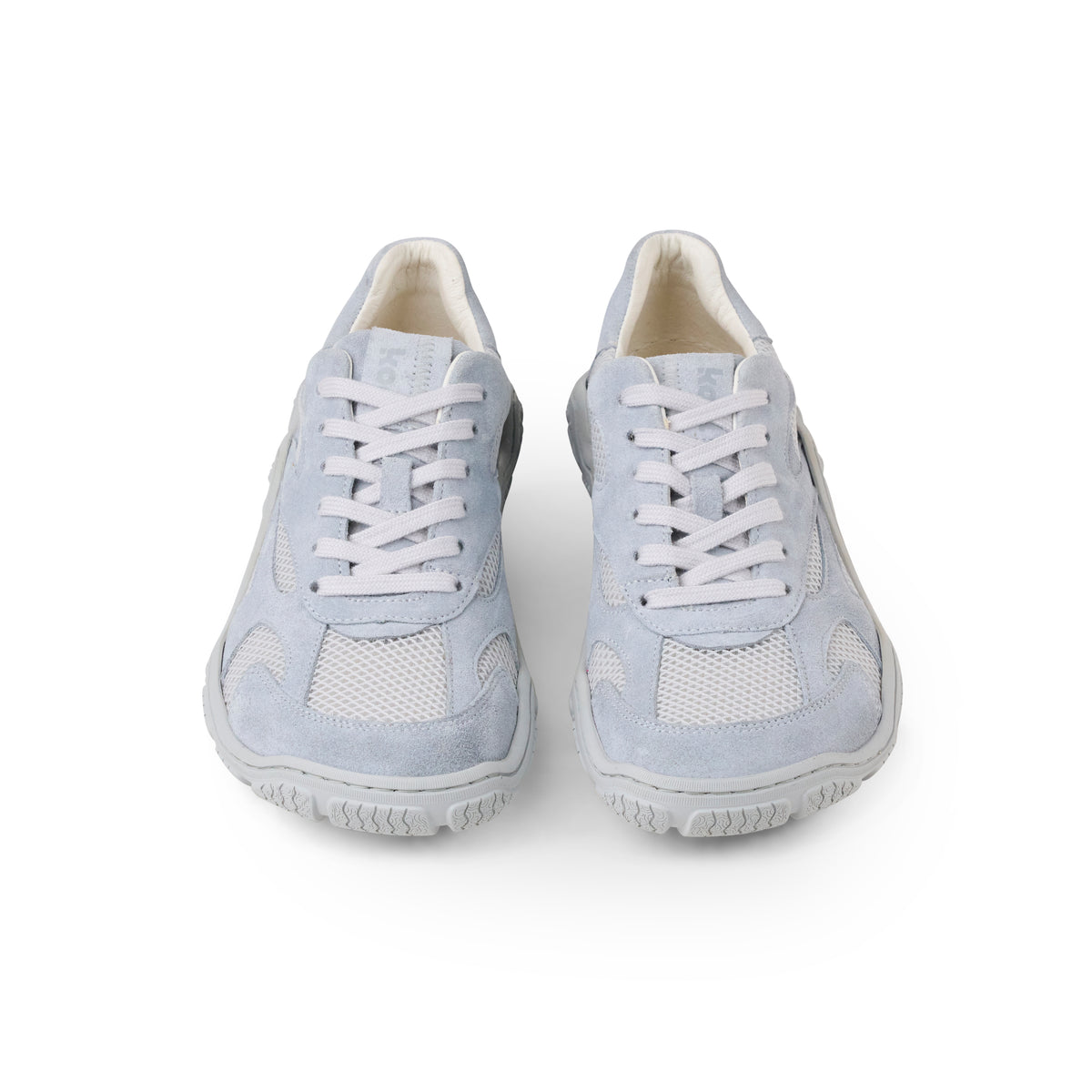 Koel Rita Suede Light Grey - Zapatillas barefoot ligeras de mujer para senderismo y trekking media montaña grises