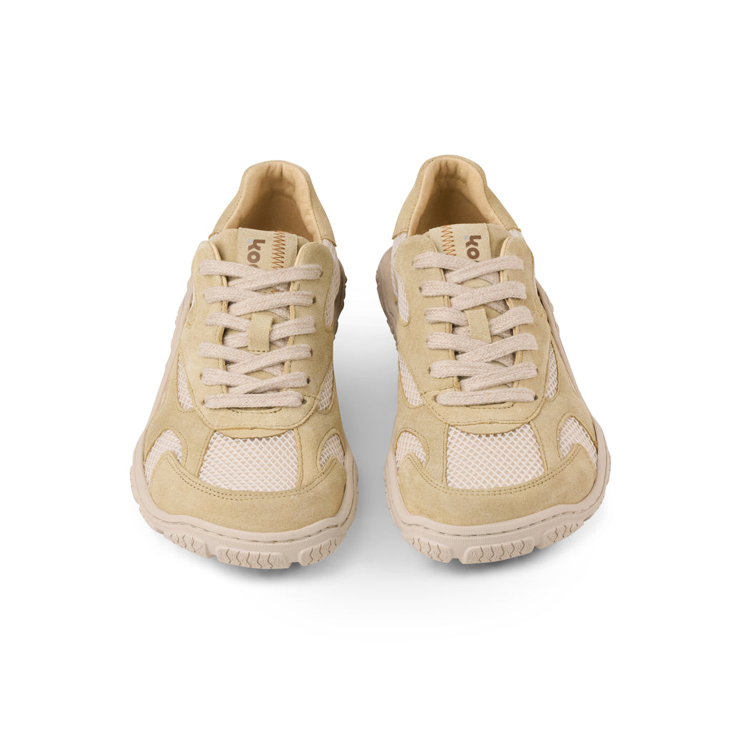 Koel Rita Suede Beige - Zapatillas barefoot ligeras de mujer para senderismo y trekking media montaña