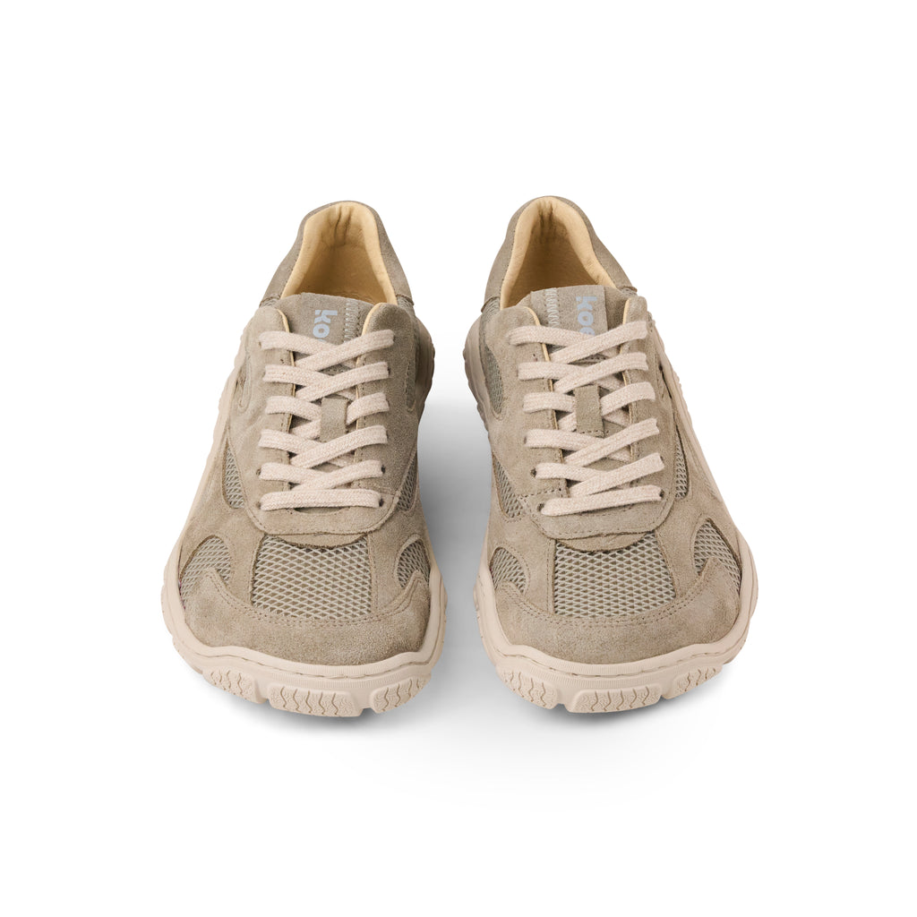 Koel Rita Suede Taupe - Zapatillas barefoot ligeras de mujer para senderismo y trekking media montaña marrón claro