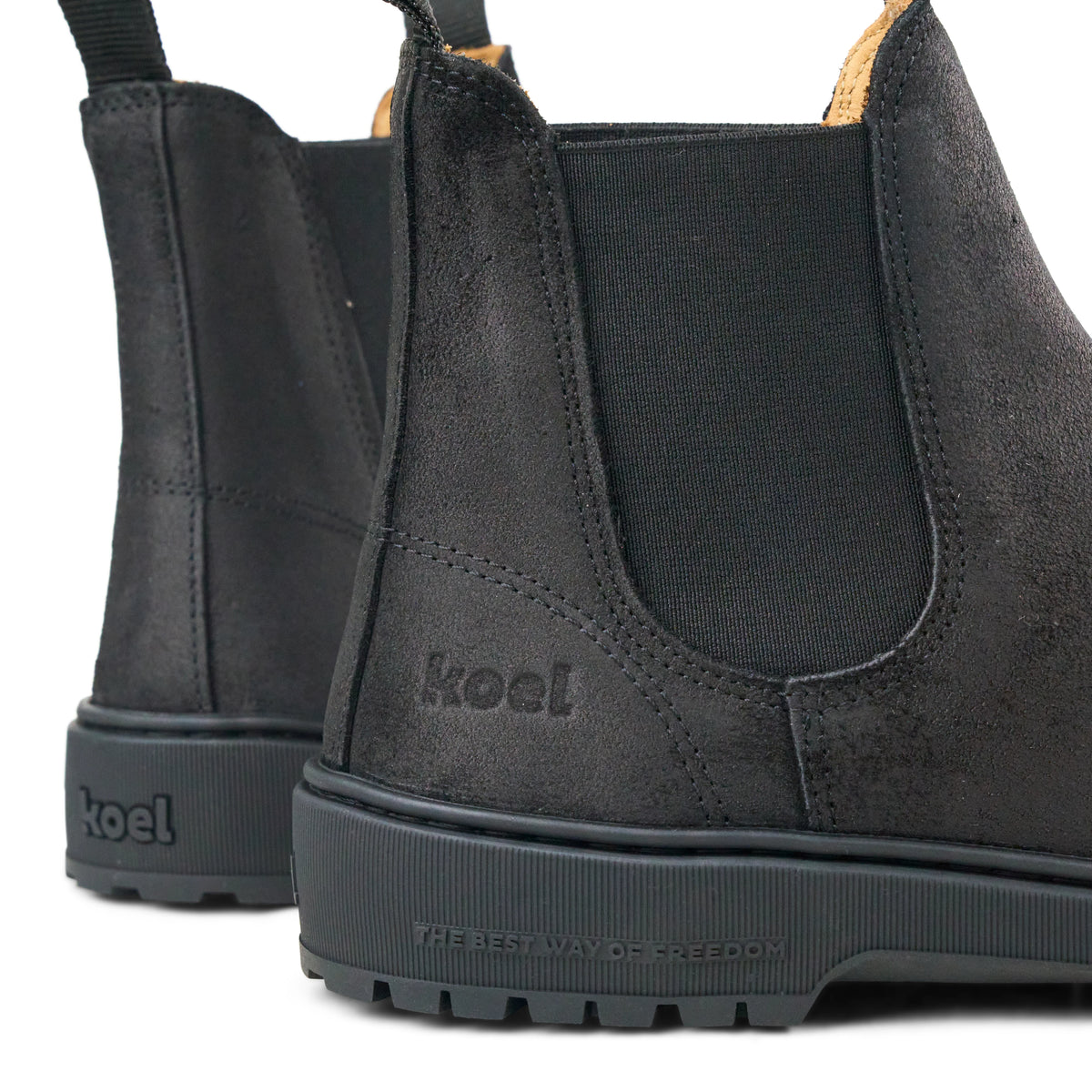 Koel Gavien Suede Oil Black - Botines chelsea barefoot unisex negros