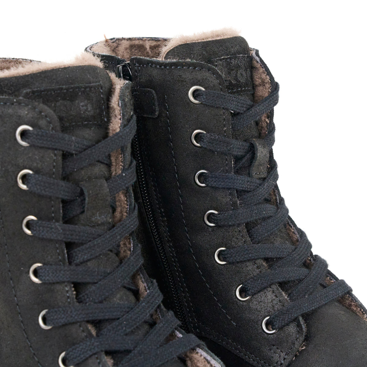 Koel Galyon Wool Black - Botas barefoot calientes estilo chunky de cordones negras