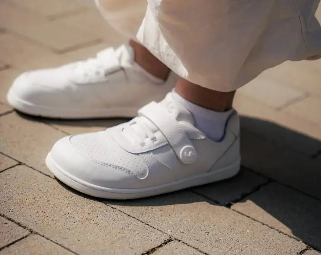 Be Lenka Kids - Scoot All White - Zapatillas colegiales barefoot infantiles blancas