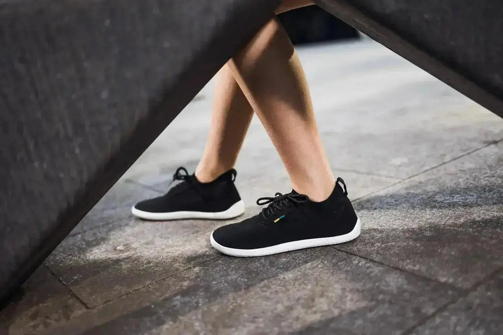 Be Lenka - Stride Black & White- Zapatillas barefoot unisex negras