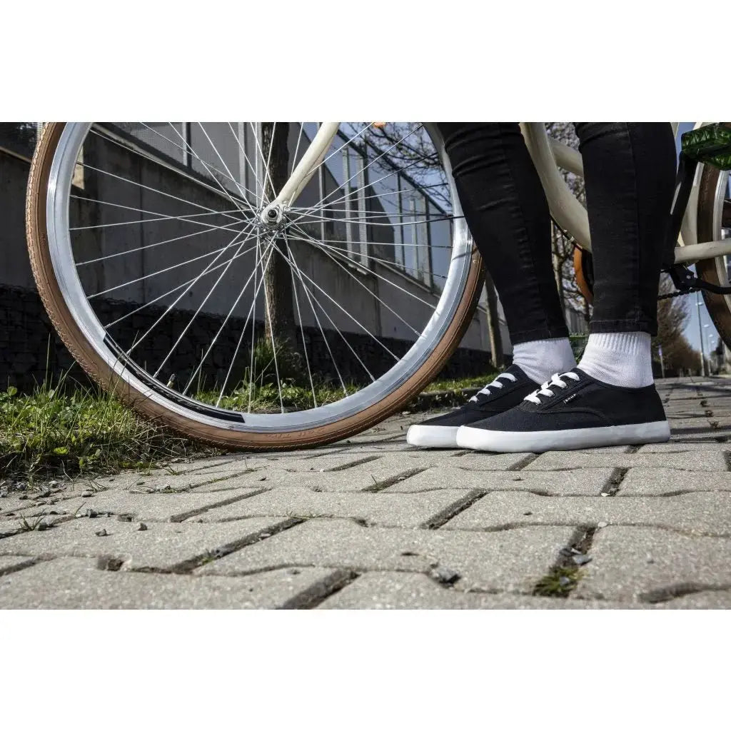 Bohempia - Kolda 2.0 Black White - Zapatillas barefoot veganas unisex negras
