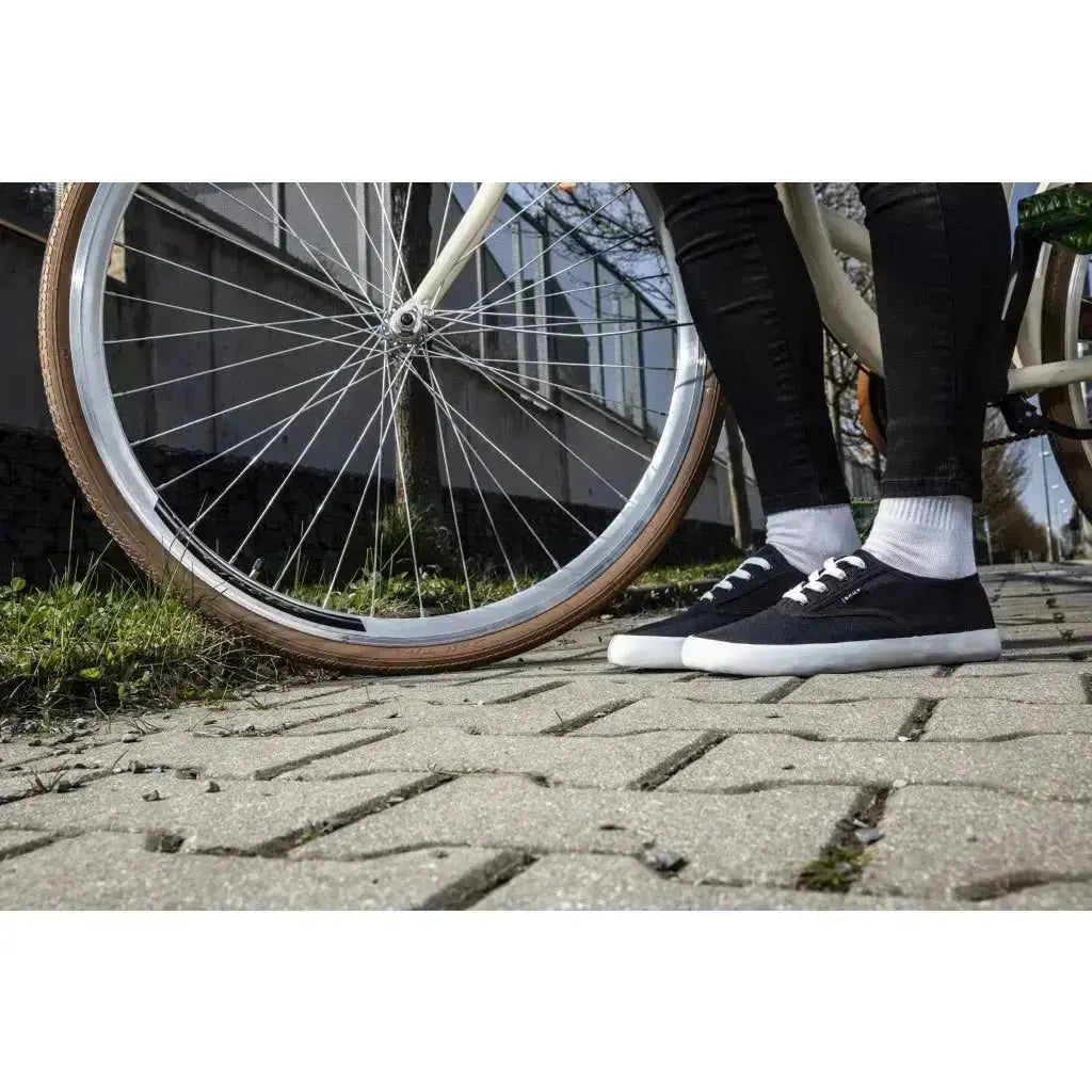 Bohempia - Kolda 2.0 Black White - Zapatillas barefoot veganas unisex negras