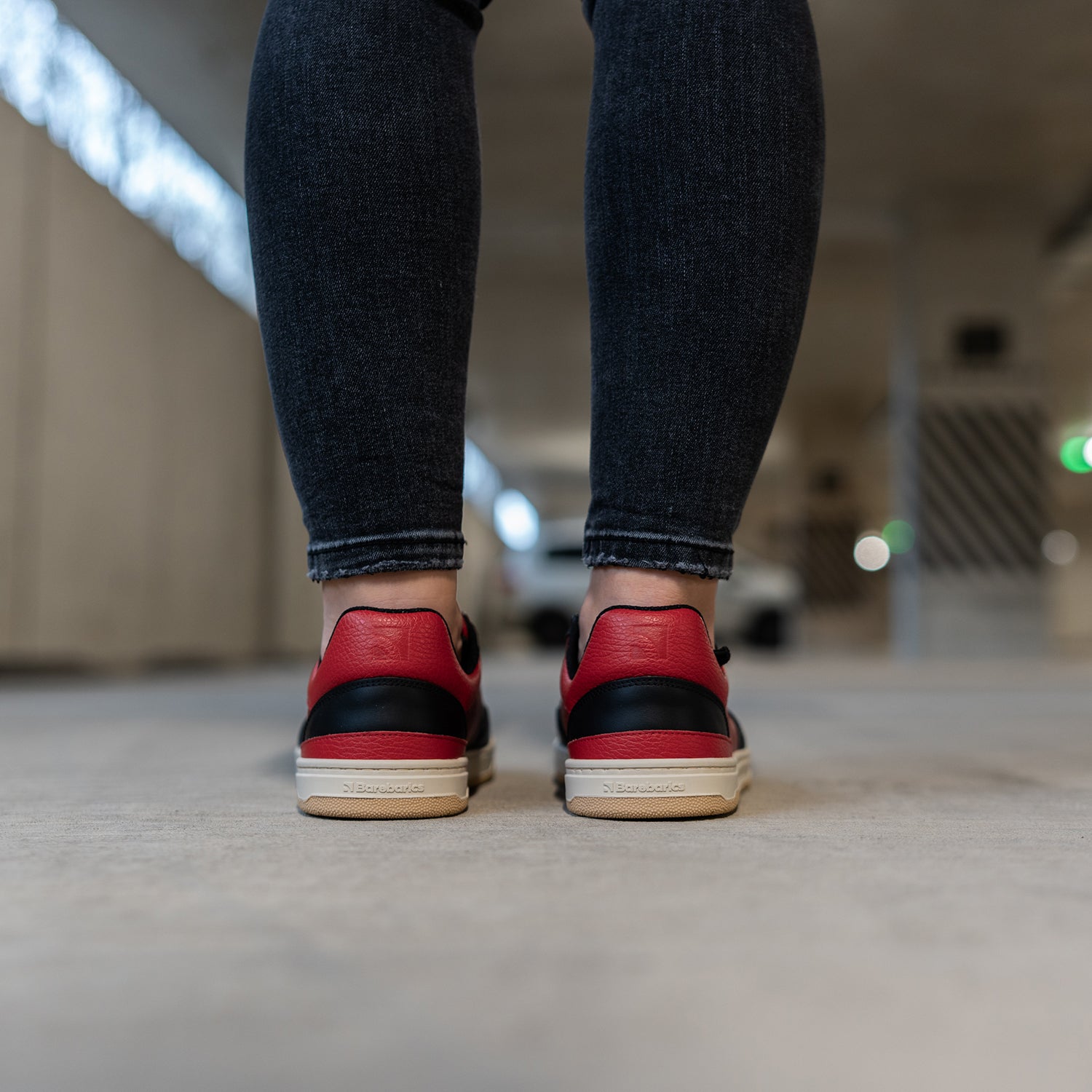 Barebarics - Wave Black & Red - Deportivas barefoot-Barebarics-Cacles Barefoot-Tienda de calzado barefoot respetuoso minimalista