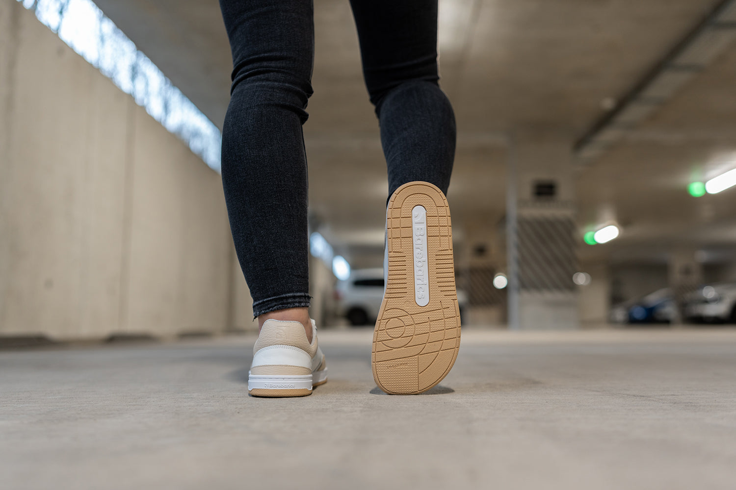 Barebarics - Wave White & Beige - Deportivas barefoot-Barebarics-Cacles Barefoot-Tienda de calzado barefoot respetuoso minimalista