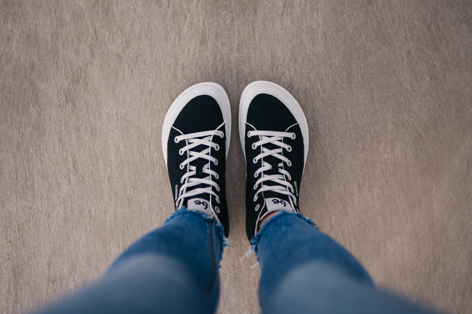 Be Lenka - Rebound High Top Black & White - Lonetas barefoot-Be Lenka-Cacles Barefoot-Tienda de calzado barefoot respetuoso minimalista