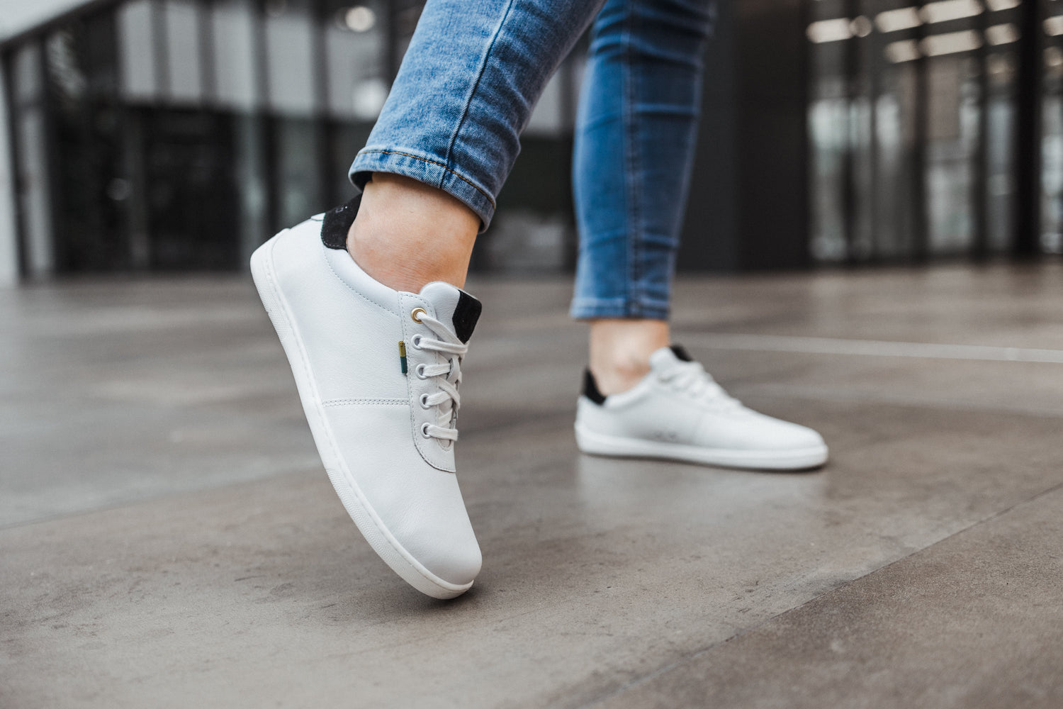 Be Lenka - Royale White & Black - Deportivas barefoot-Be Lenka-Cacles Barefoot-Tienda de calzado barefoot respetuoso minimalista