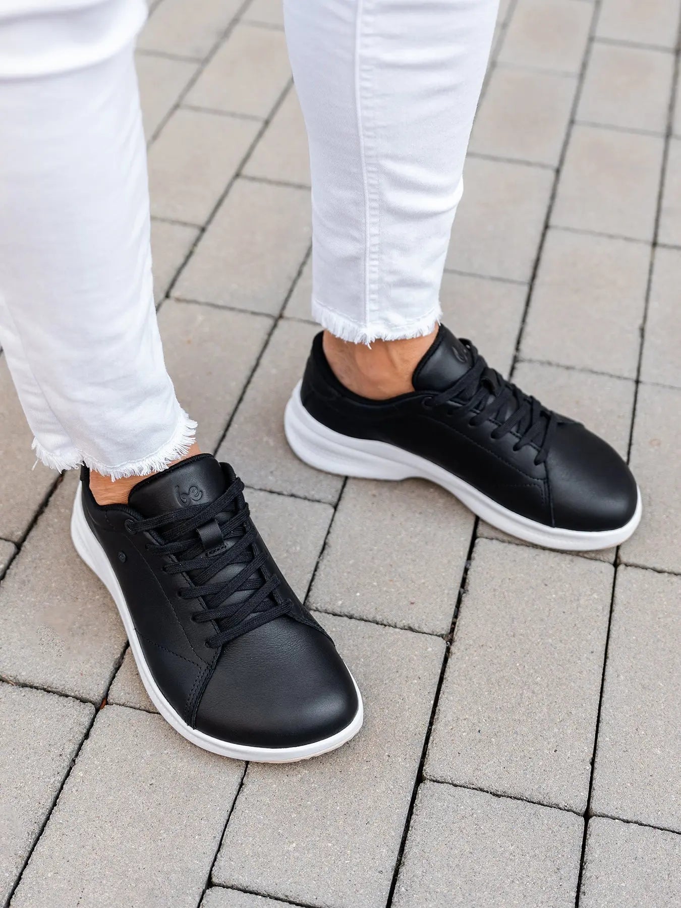 Be Lenka - Streetwise Black & White - Zapatillas barefoot de transición unisex negras