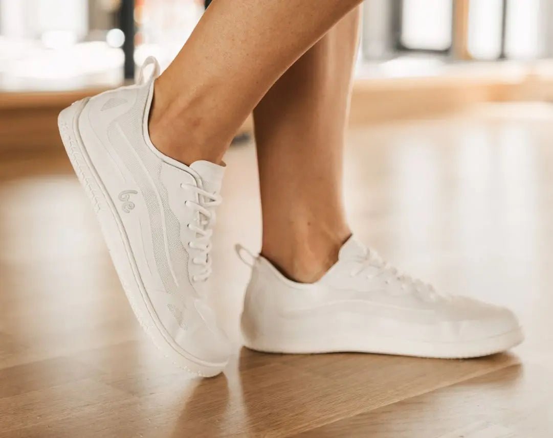 Be Lenka - Velocity All White - Deportivas barefoot