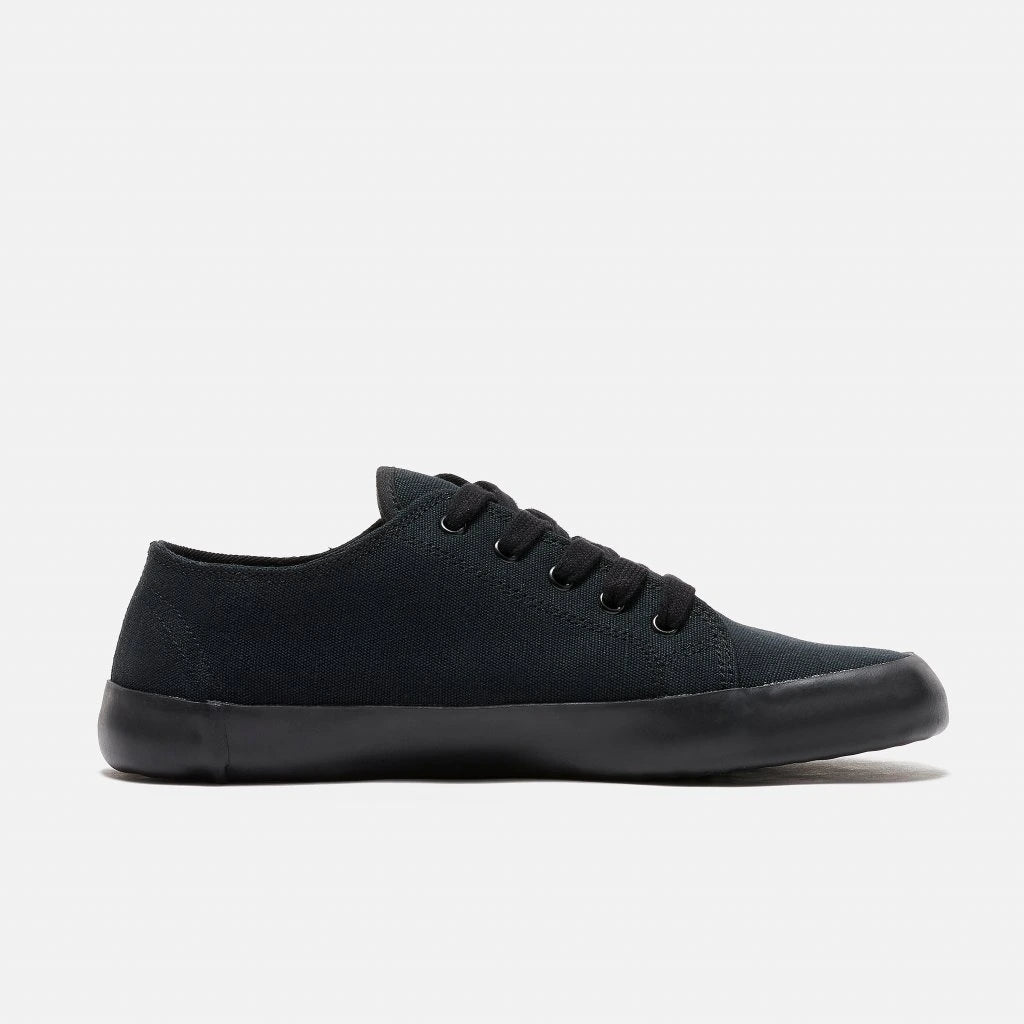 Bohempia – Hoska 2.0 Black & Black - Zapatillas barefoot-Bohempia-Cacles Barefoot-Tienda de calzado barefoot respetuoso minimalista
