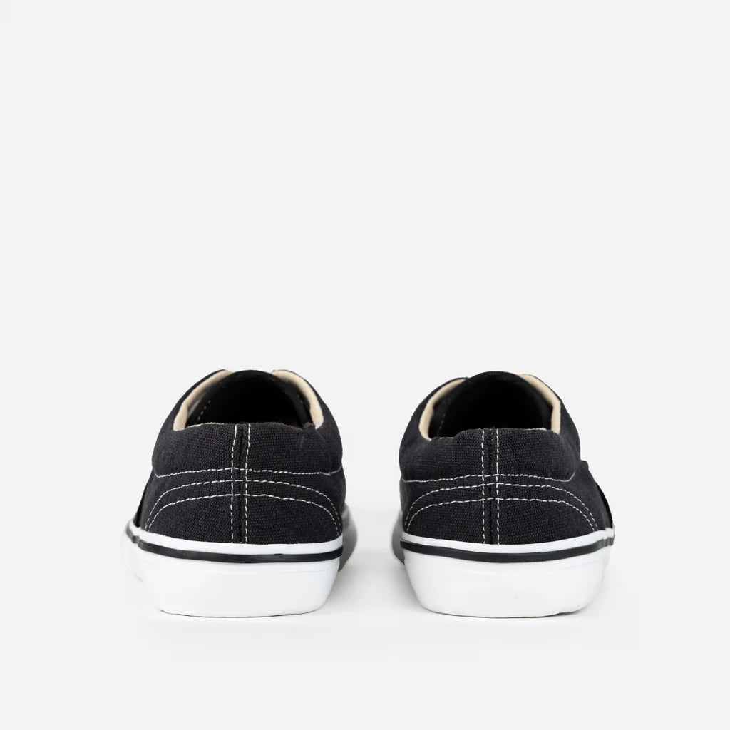 Bohempia Lomik Classic Black - Zapatillas barefoot retro otoñales negras  Cacles Barefoot