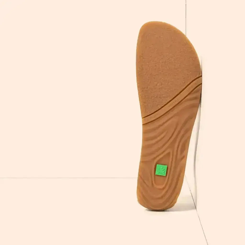 El Naturalista - Ondina Nobuck Black - Merceditas barefoot de cordones negras