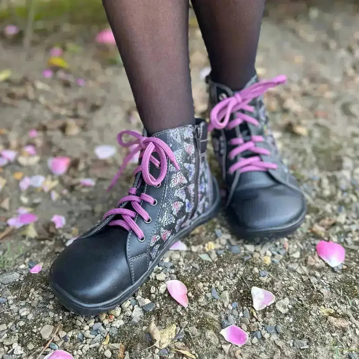Fare Bare - AVILA All Year Butterfly Black - Botines barefoot unisex sin forro