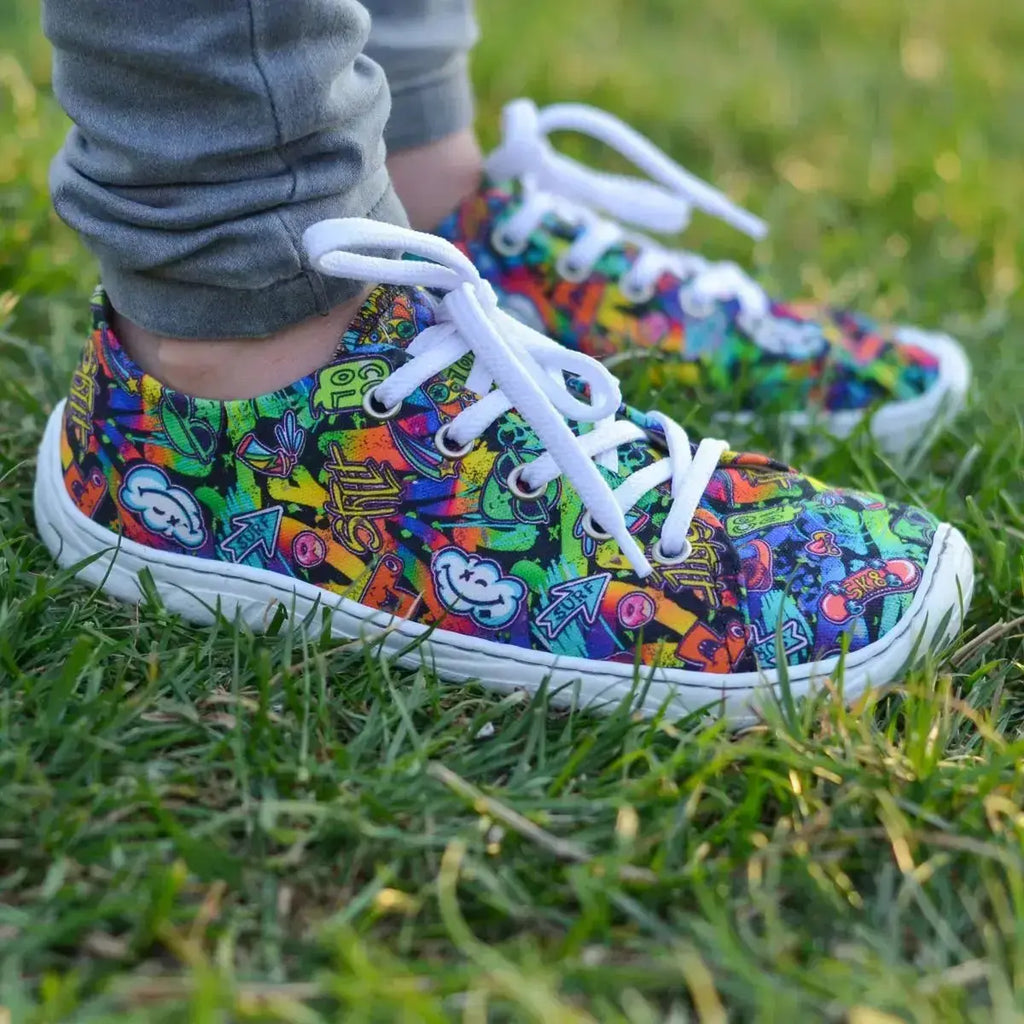 Fare Bare - Sicilky B5711431 Graffiti - Lonetas barefoot unisex azul marino con estampado de graffiti