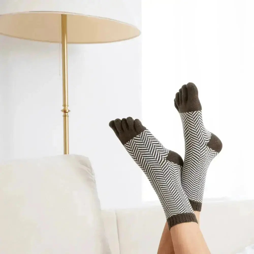 Knitido - Sill khaki / weiß - Calcetines Barefoot de dedos Media Caña Nórdicos para Adultos