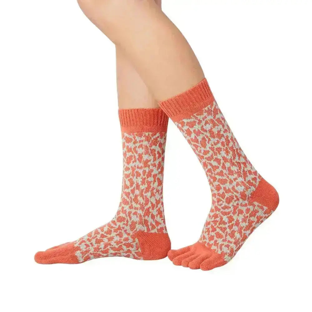Knitido Trailer Garden Leopard - Calcetines de Dedos Barefoot Leopard Salmón y Gris