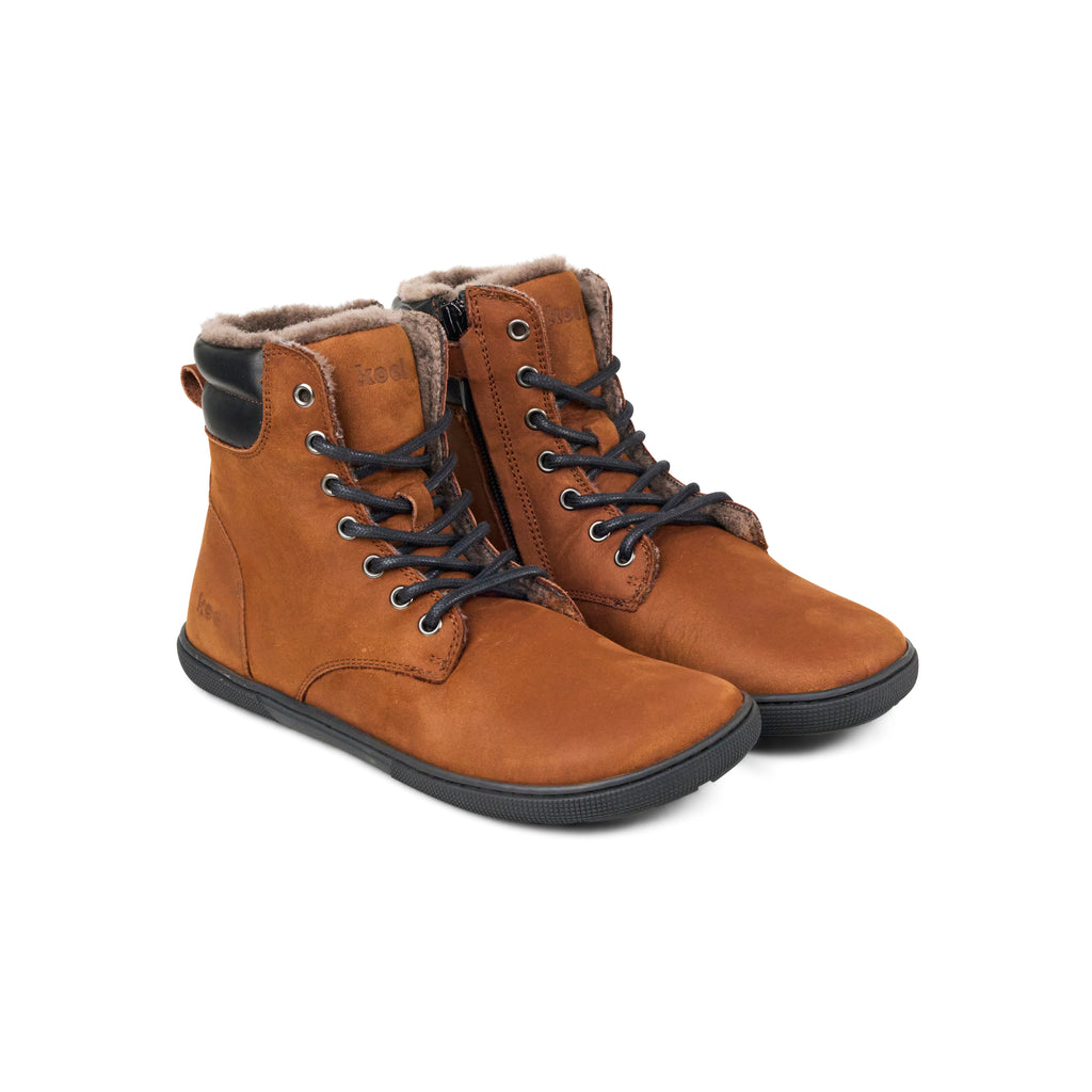 Koel Florence Lambswool Chocolate - Botas Barefoot unisex con forro invernal marrones
