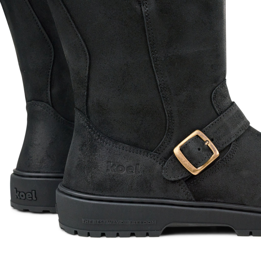 Koel Gyn Suede Felt Black - Bota motera barefoot con hebillas para mujer color negro