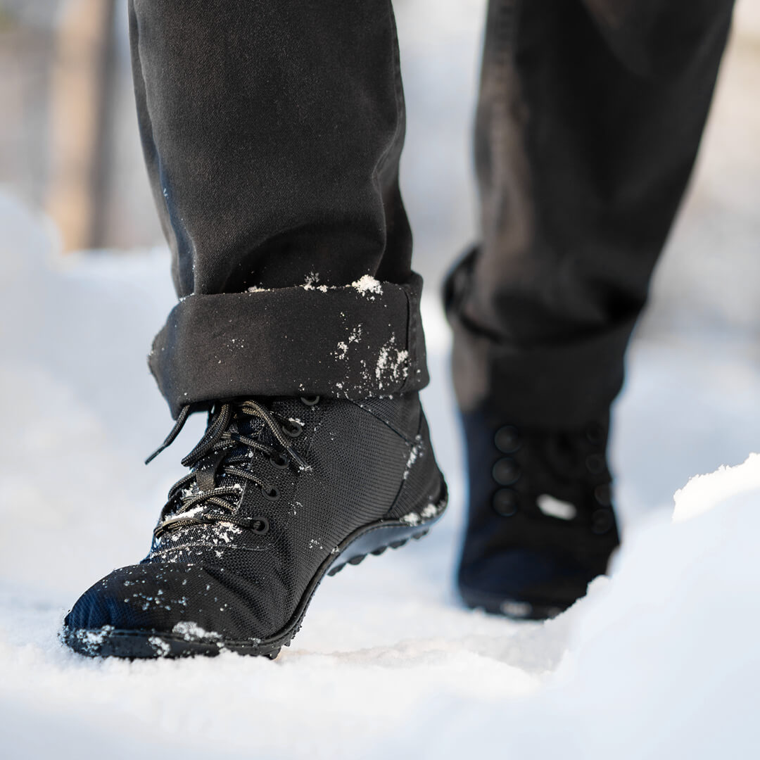 Leguano Galaxo Black - Botines barefoot ligeros y calientes para senderismo unisex negros  Cacles Barefoot