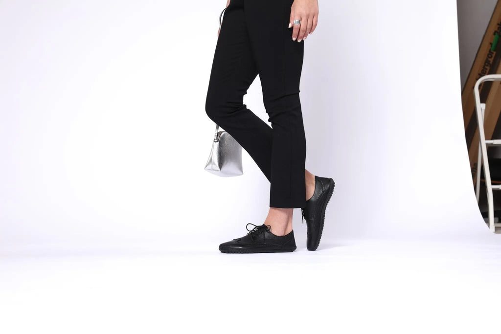 Leguano - Marilyn Schwarz - Zapatos Barefoot Elegantes de cuero