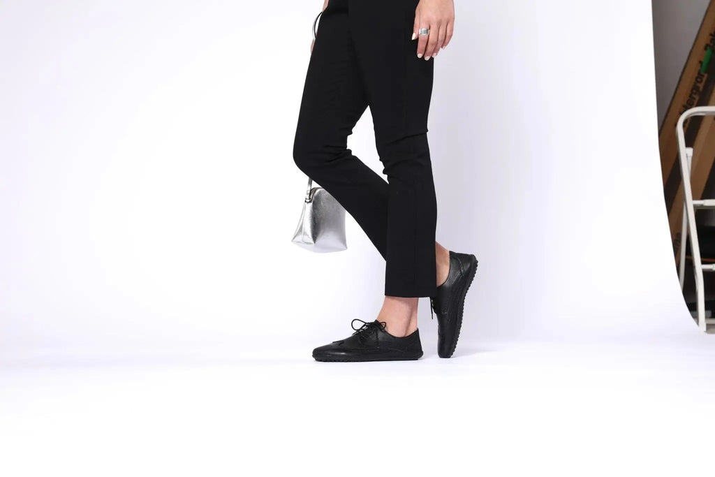 Leguano - Marilyn Schwarz - Zapatos Barefoot Elegantes de cuero