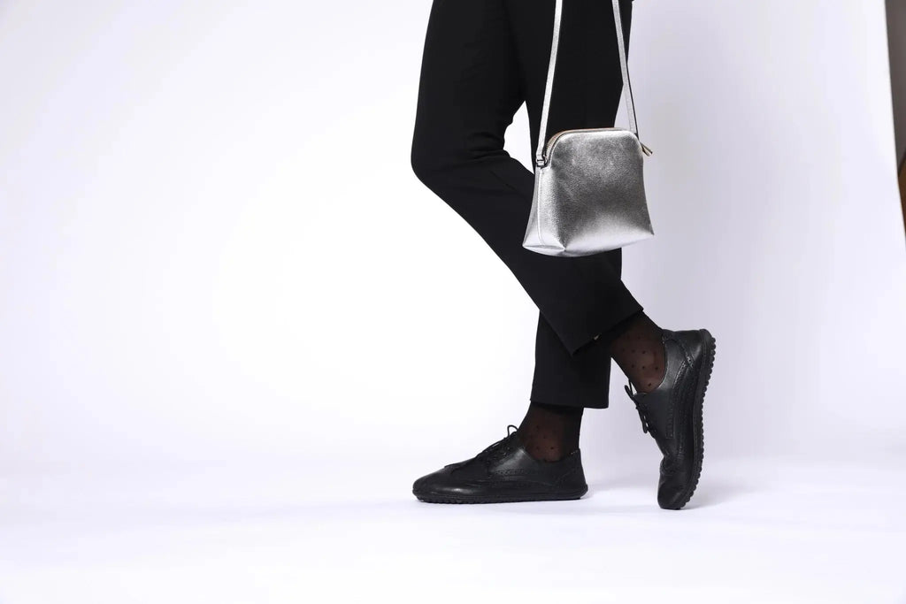 Leguano - Marilyn Schwarz - Zapatos Barefoot Elegantes de cuero