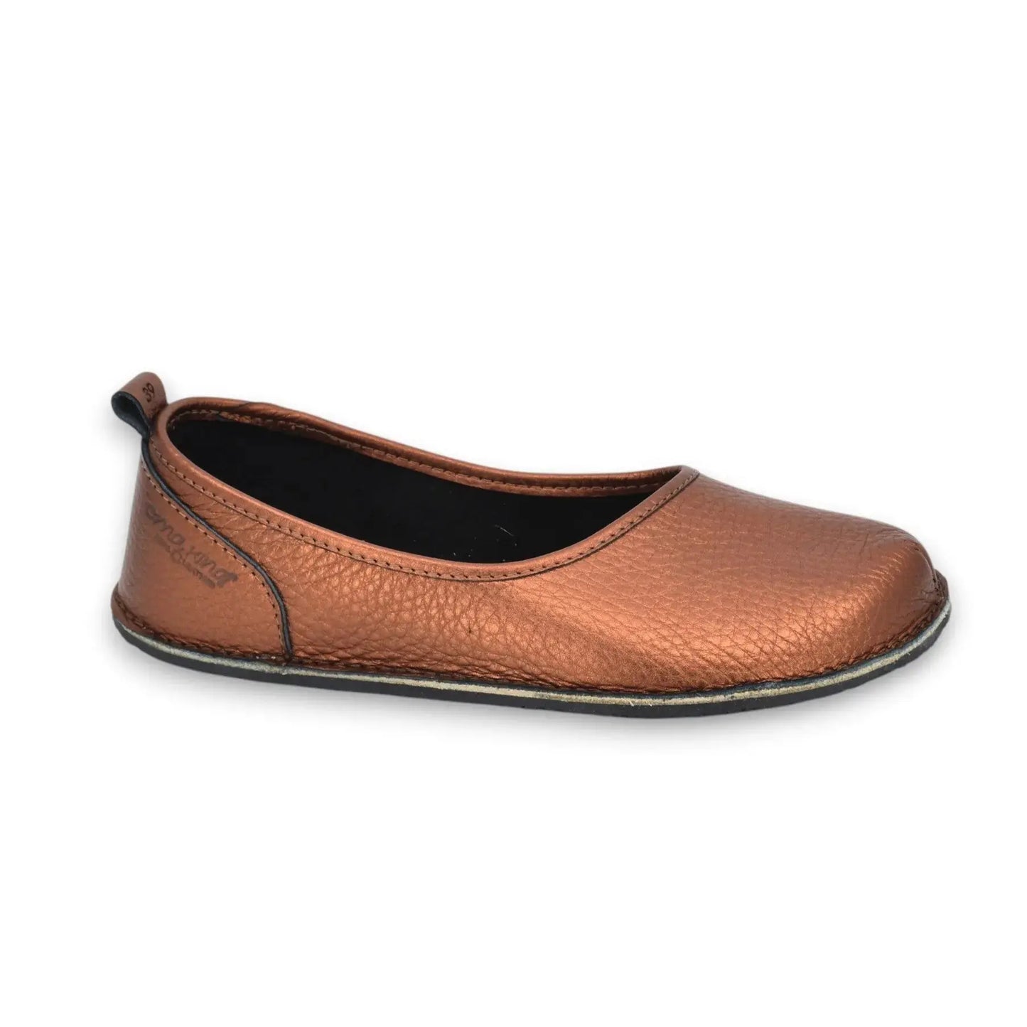 OmaKing Kuutsi Bronze - bailarinas minimalistas
