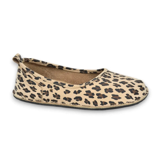 OmaKing Kuutsi Leopard - bailarinas minimalistas