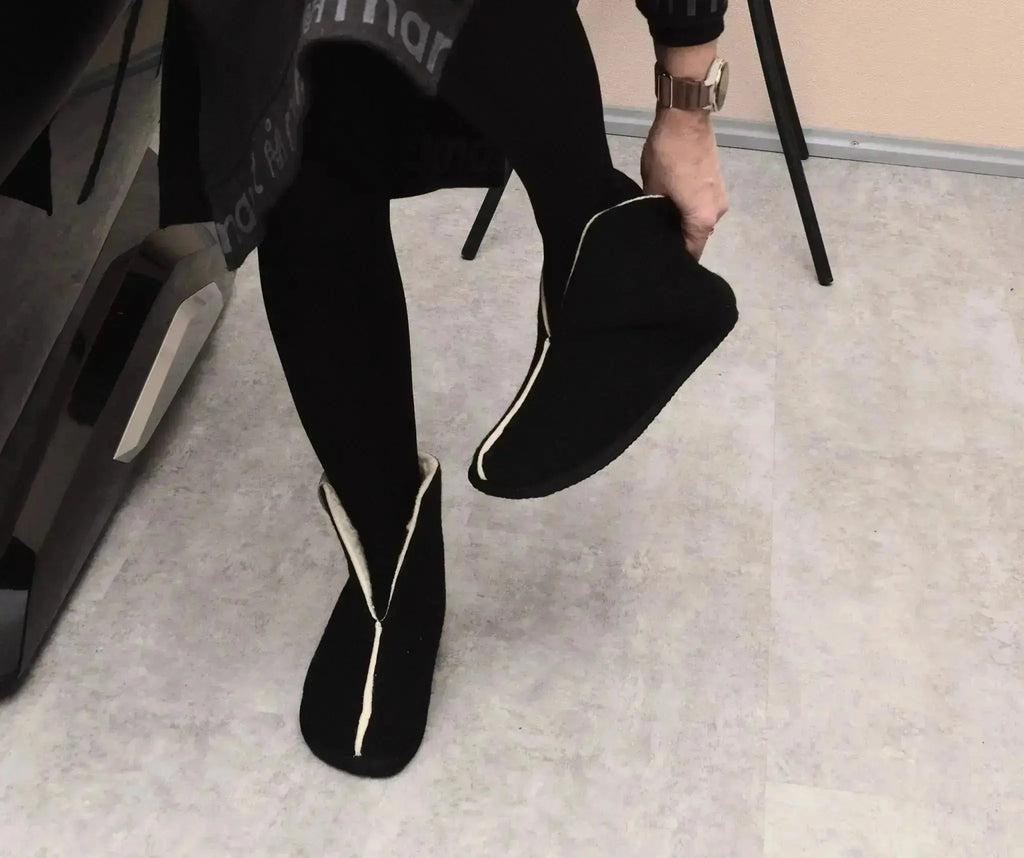 OmaKing - Vinski Black - chaussons barefoot en laine