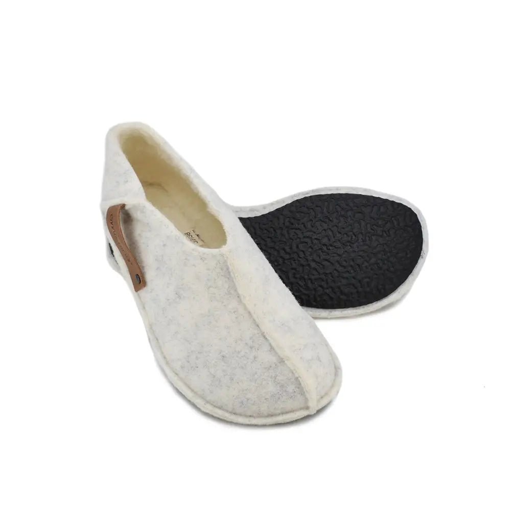 Omaking - Tohkri White - babuchas de casa barefoot fieltro y lana