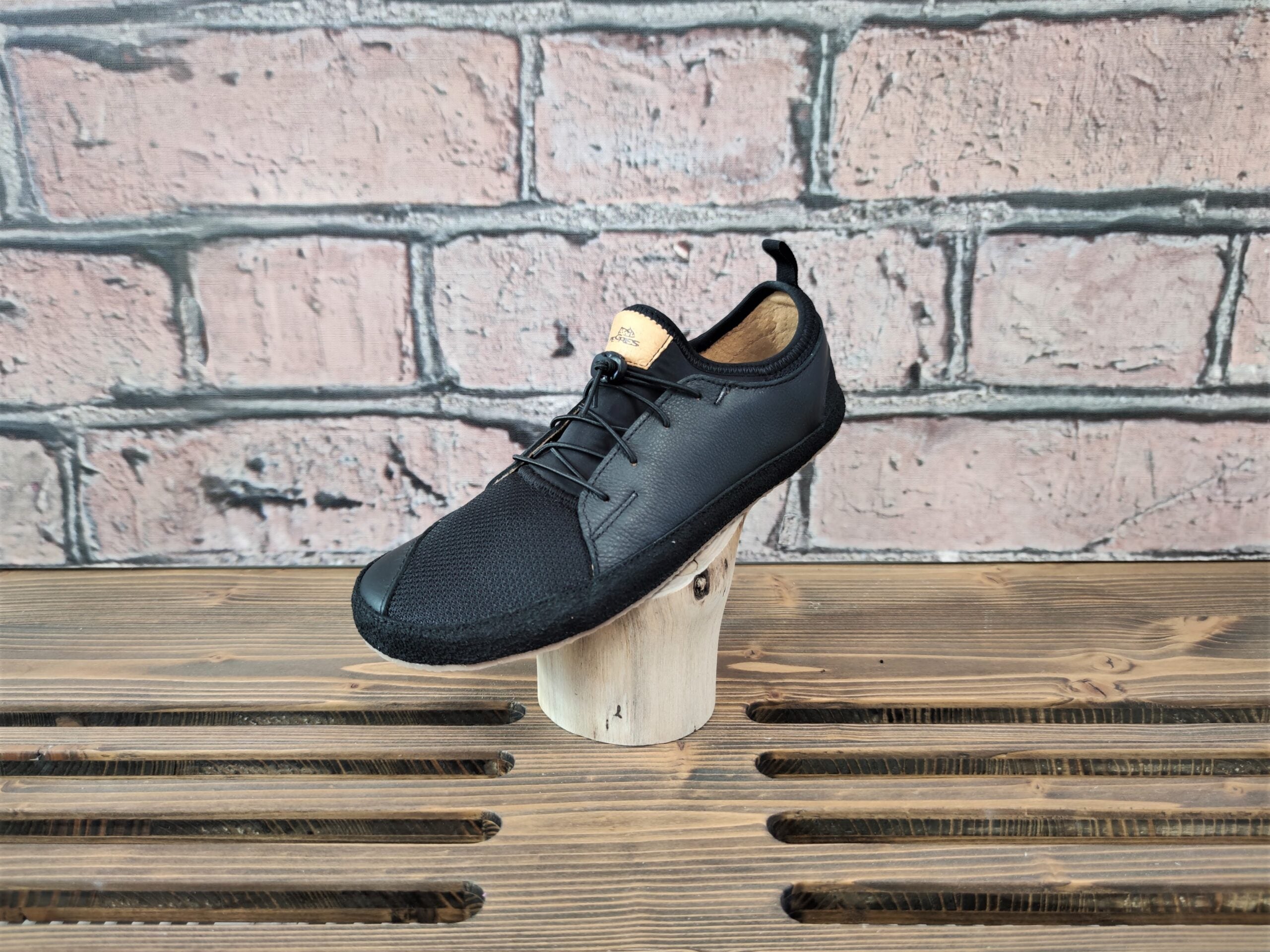 Pegres - BF33 - sneakers barefoot - negros