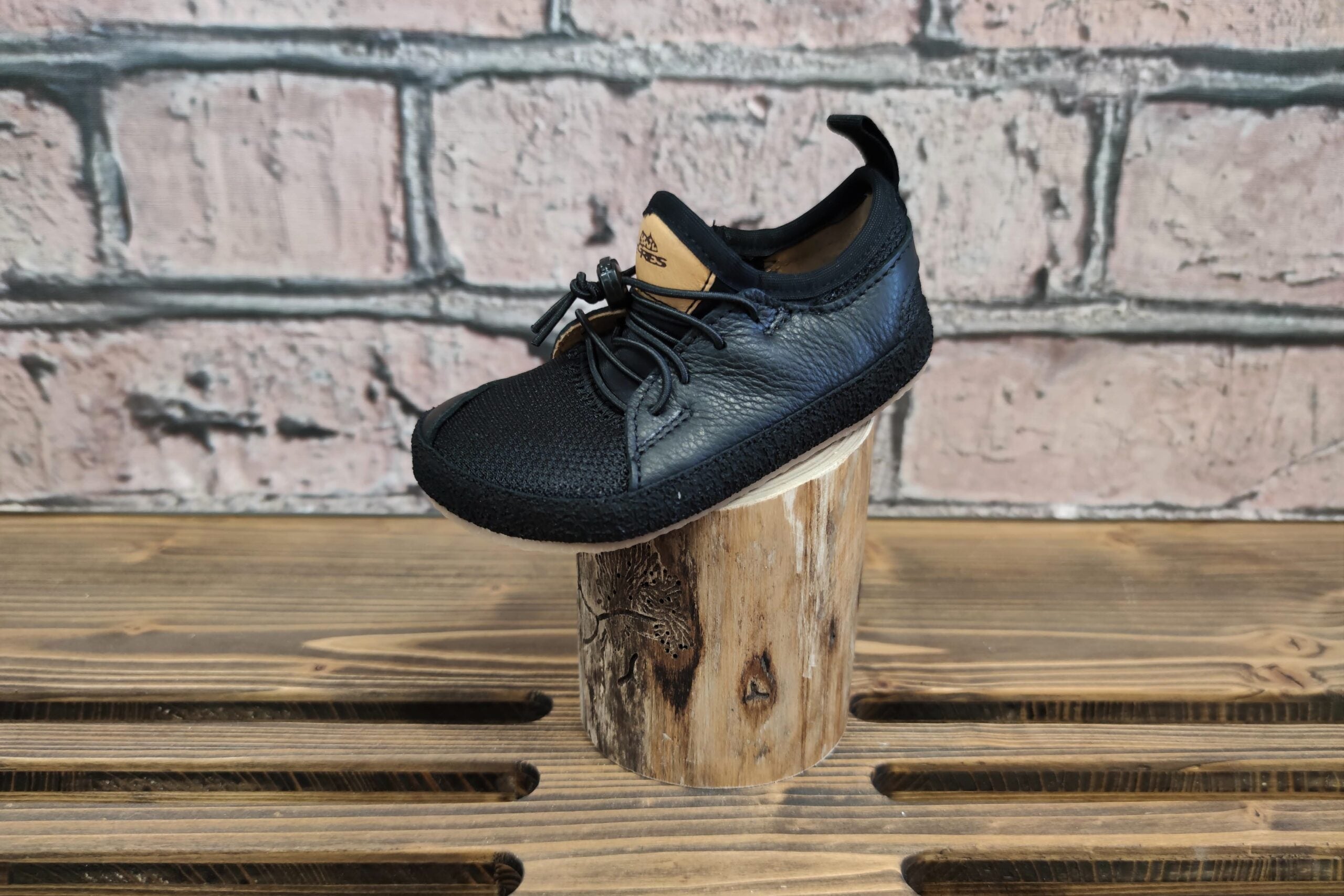 Pegres - BF33 - sneakers barefoot - negros