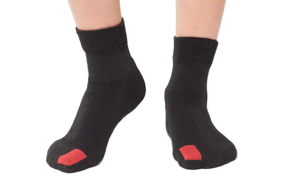 Plus12 - Black Cotton - calcetines respetuosos cortos