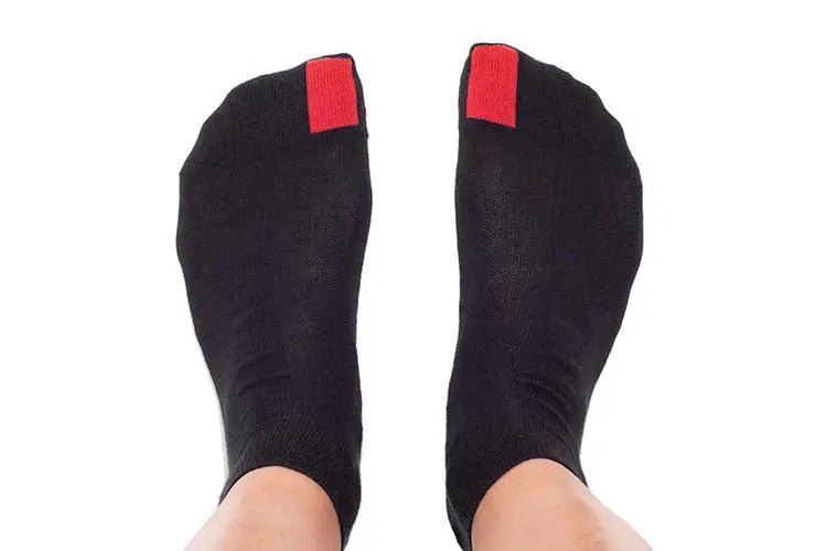 Plus12 - Sneaker Black Cotton - Calcetines respetuosos tobilleros