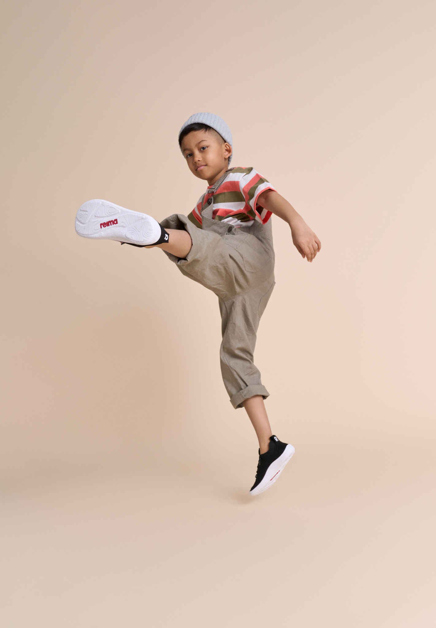 Reima - Astelu Black - Deportivas barefoot ligeras