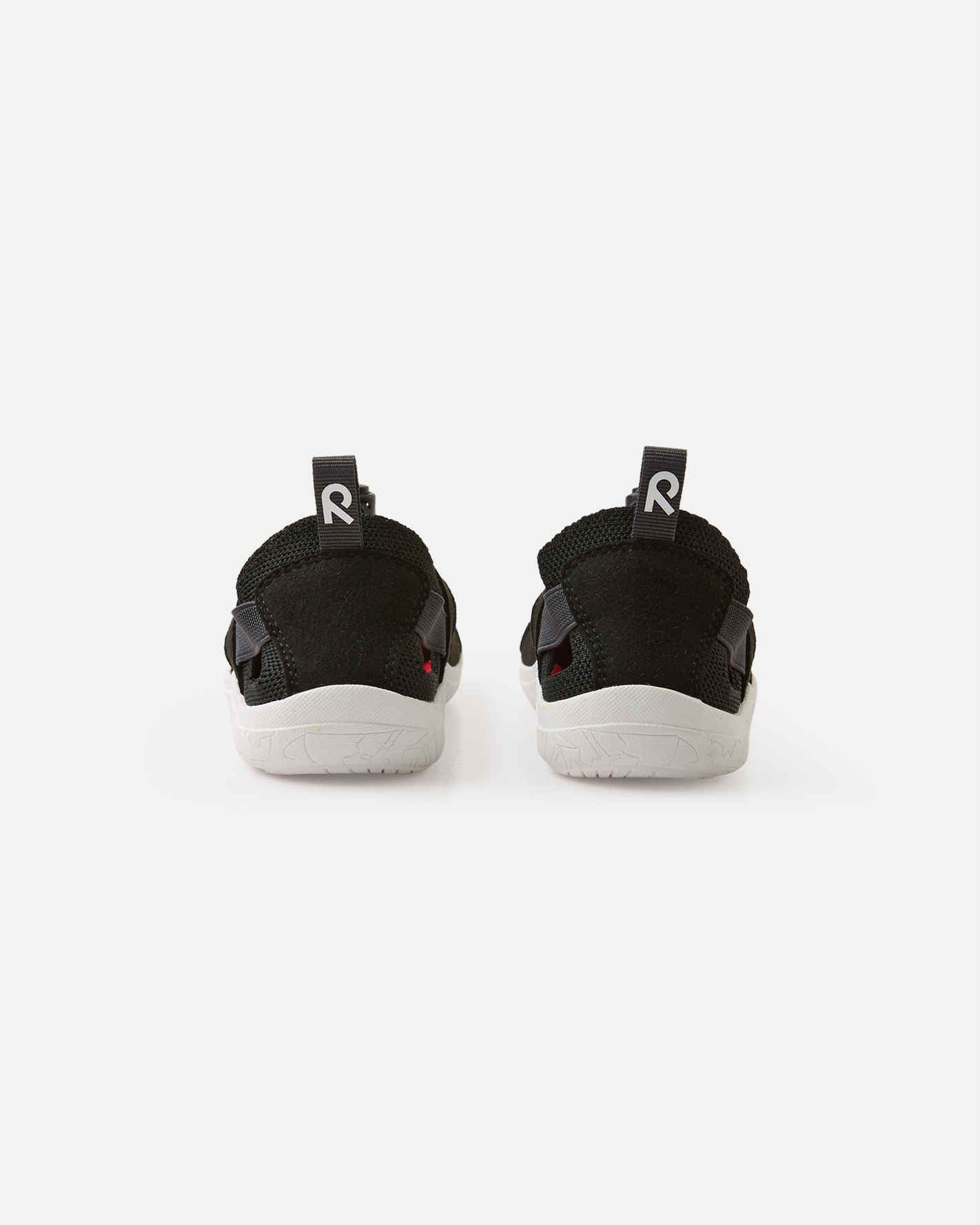 Reima - Valoa Black - Sandalia deportiva barefoot-Reima-Cacles Barefoot-Tienda de calzado barefoot respetuoso minimalista