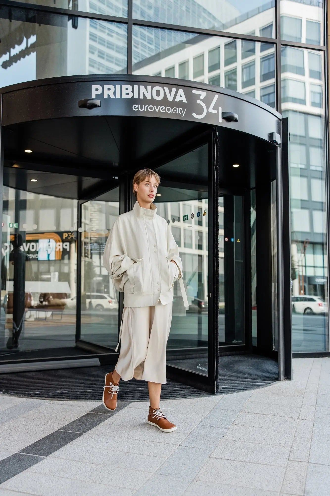 Shapen - Berry Cognac - Zapatos minimalistas