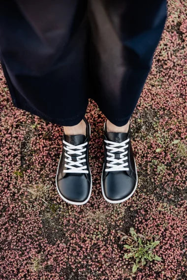 Shapen - Feelin Uni Black & White - Sneakers veganos barefoot