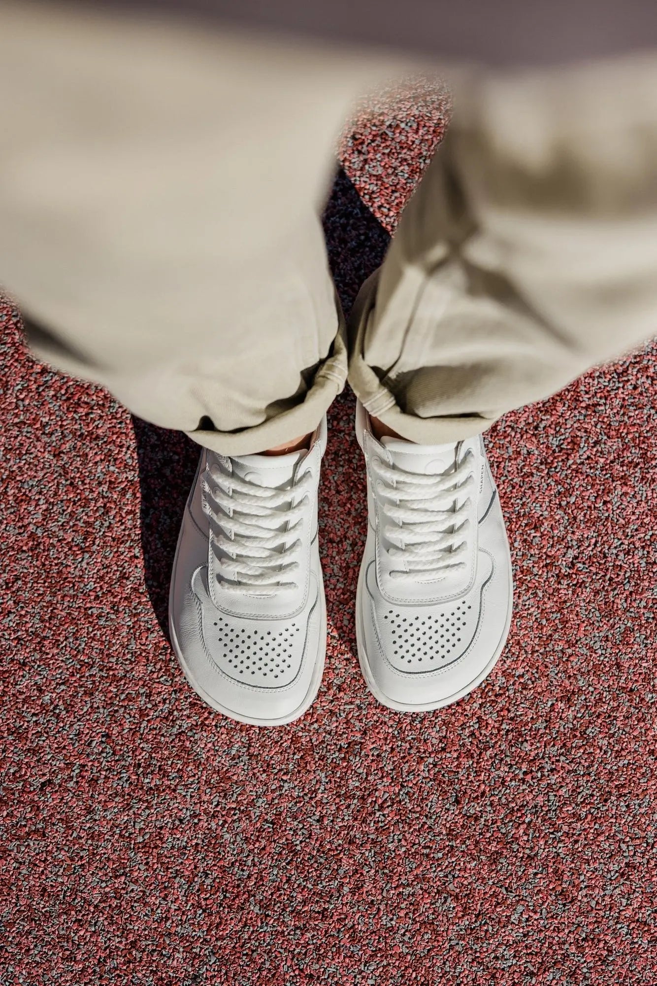 Shapen - Flowin White & Grey - Sneakers barefoot
