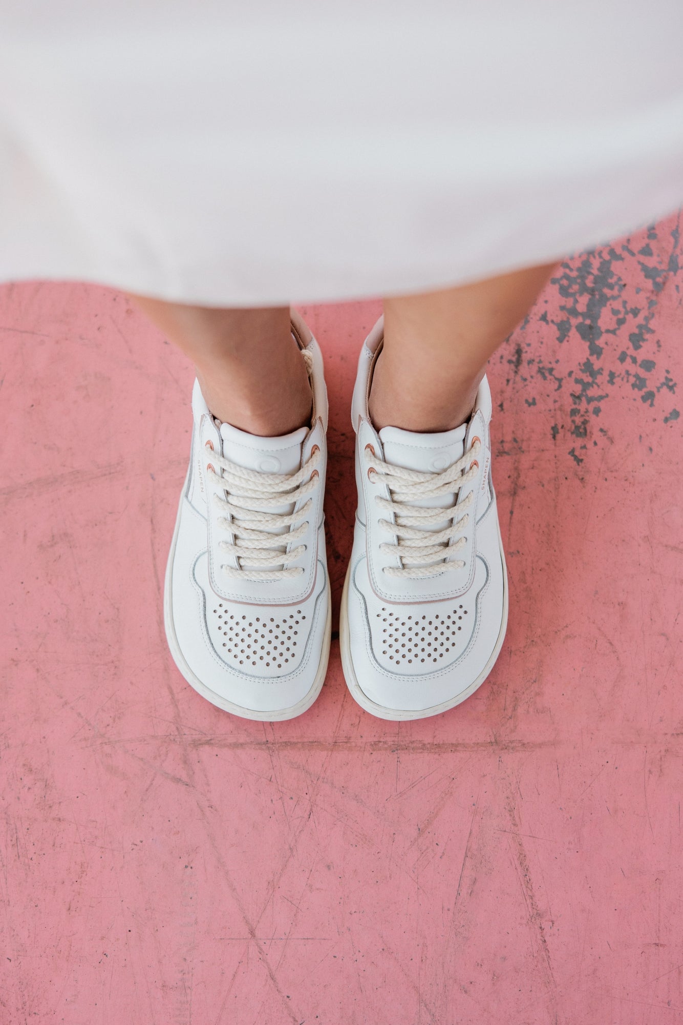 Shapen - Flowin White & Pink - Sneakers barefoot