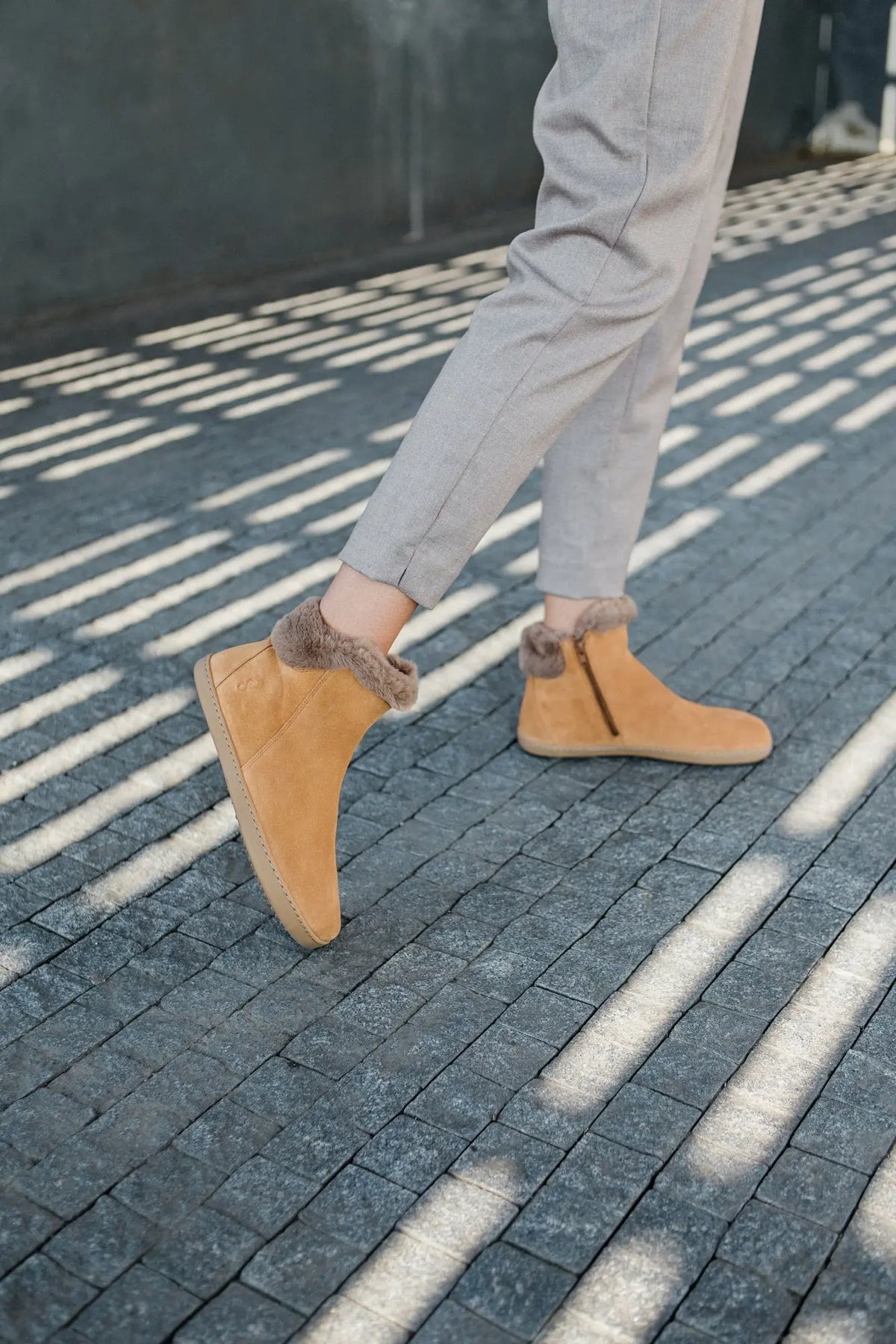 Shapen - Fluffy 2.0 Brown - Botines de invierno barefoot