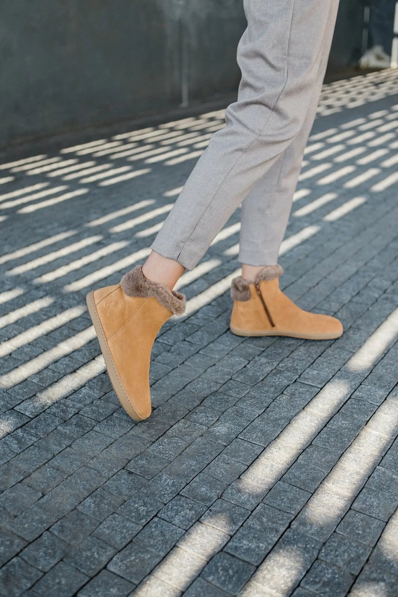Shapen - Fluffy 2.0 Brown - Botines de invierno barefoot