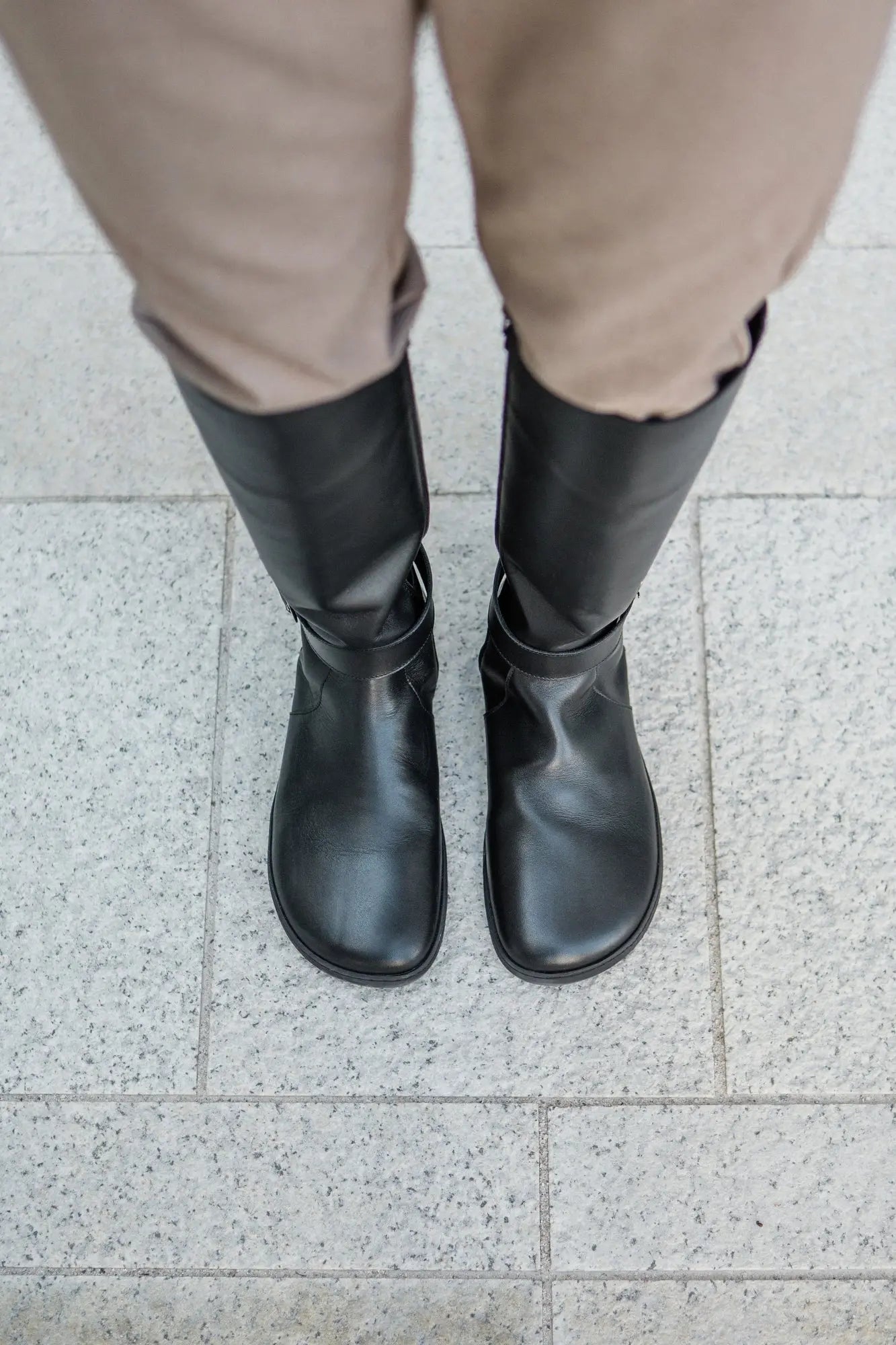 Shapen - Glam Knee Black Leather - Botas altas barefoot