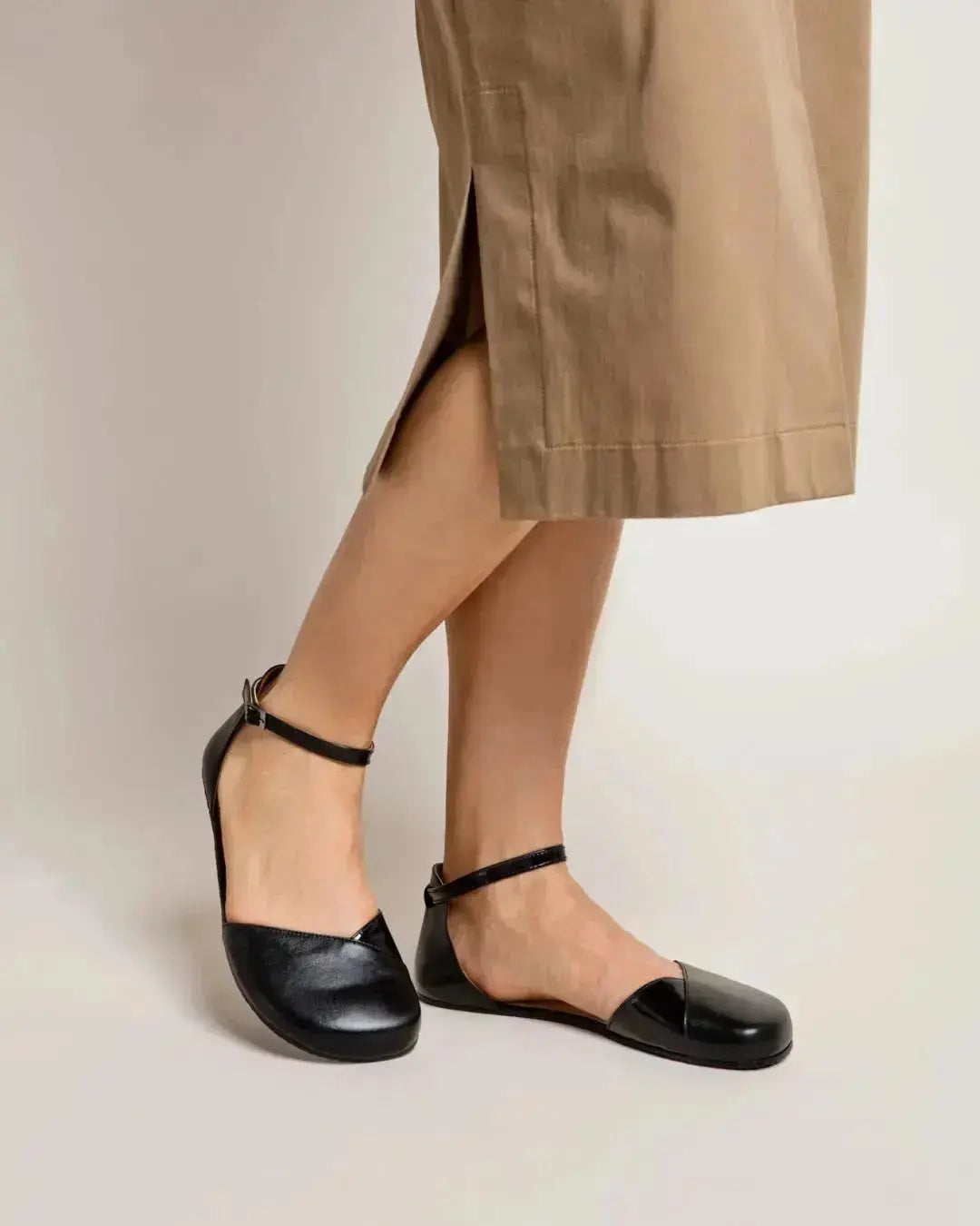 Shapen – Poppy Black - Bailarinas abiertas barefoot